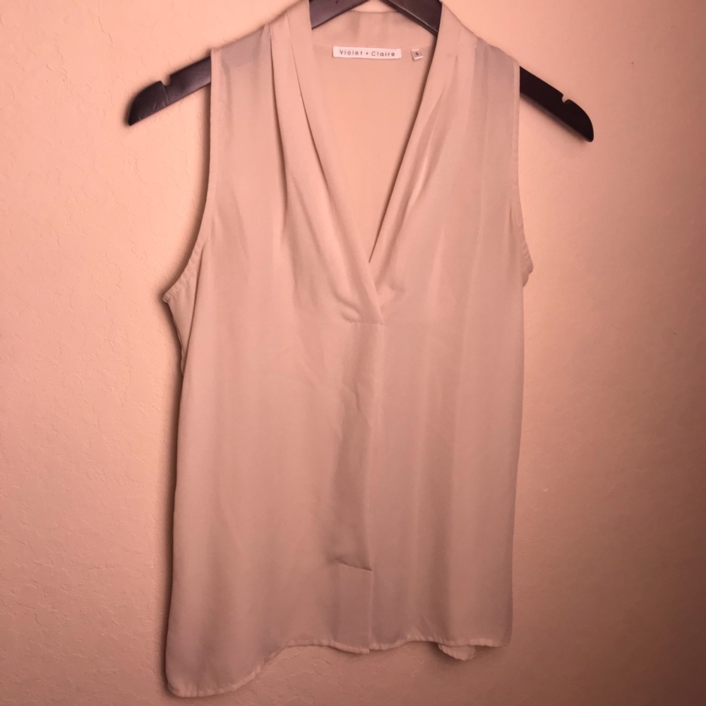 Beige dressy blouse size small Violet & Claire
